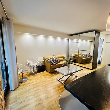 Apartment Charming Near Eiffel Tour Paris